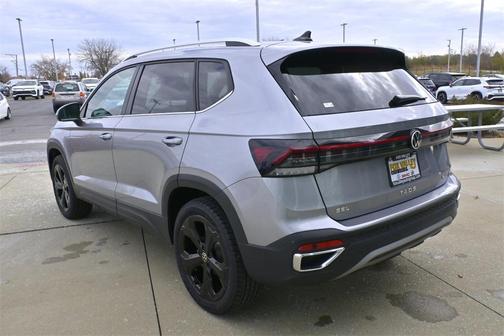 2025 Volkswagen Taos 1.5T SEL