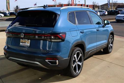 2025 Volkswagen Taos 1.5T SEL