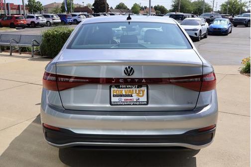 2025 Volkswagen Jetta 1.5T SE