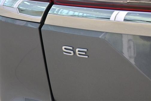 2025 Volkswagen Atlas 2.0T SE w/Technology 4MOTION