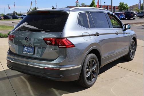 2024 Volkswagen Tiguan 2.0T SE 4MOTION