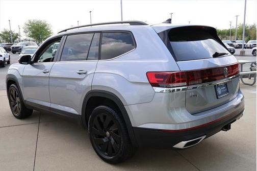 2024 Volkswagen Atlas 2.0T SE w/Technology 4MOTION