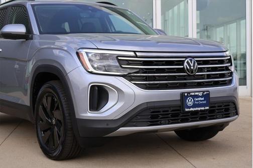 2024 Volkswagen Atlas 2.0T SE w/Technology 4MOTION