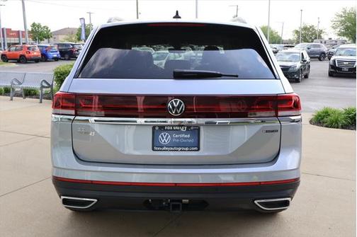 2024 Volkswagen Atlas 2.0T SE w/Technology 4MOTION