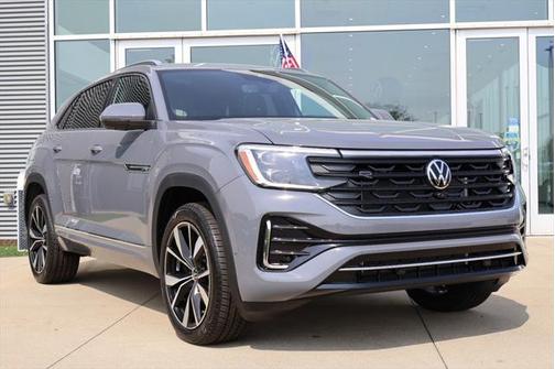 2025 Volkswagen Atlas Cross Sport 2.0T SEL Premium