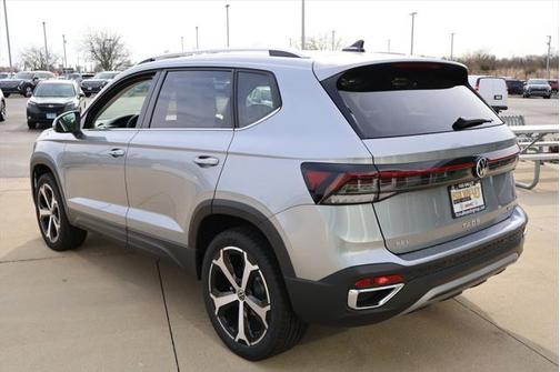 2025 Volkswagen Taos 1.5T SEL
