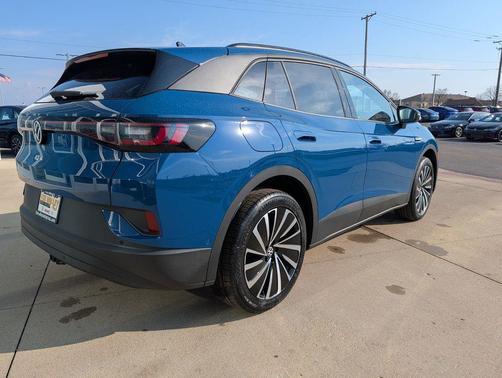 Mountain Lake Blue Metallic 2026 Volkswagen ID.4 AWD Pro