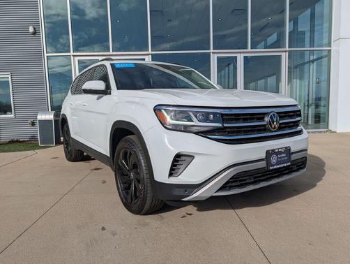 2023 Volkswagen Atlas 3.6L SE w/Technology