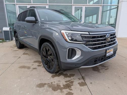 2026 Volkswagen Atlas 2.0T SE w/Technology 4MOTION