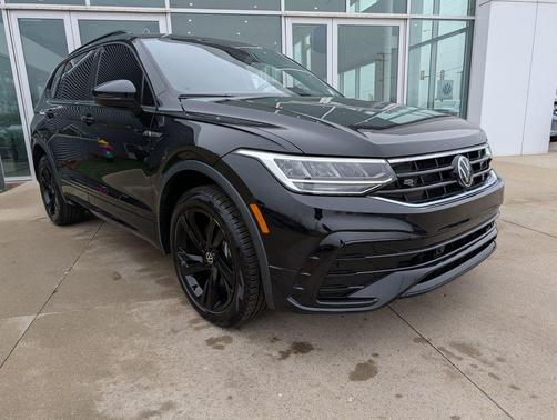 2024 Volkswagen Tiguan 2.0T SE R-Line Black 4MOTION