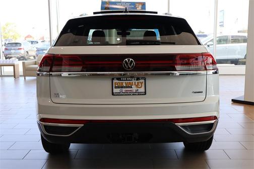 2025 Volkswagen Atlas Cross Sport 2.0T SEL