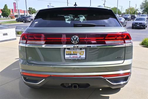 2026 Volkswagen Atlas Cross Sport 2.0T SE w/Technology 4MOTION