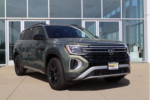 2025 Volkswagen Atlas 2.0T Peak Edition