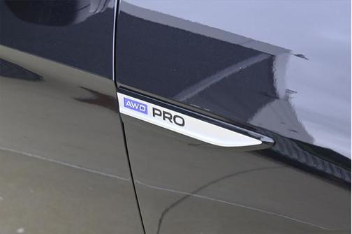 2025 Volkswagen ID.4 AWD Pro