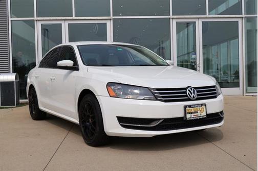 2013 Volkswagen Passat 2.5 SE