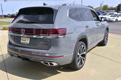 2025 Volkswagen Atlas 2.0T SEL Premium R-Line 4MOTION