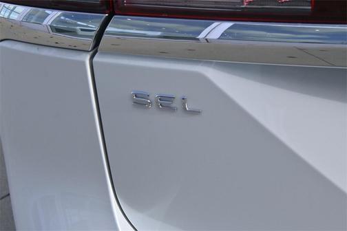 2026 Volkswagen Atlas 2.0T SEL Premium R-Line 4MOTION