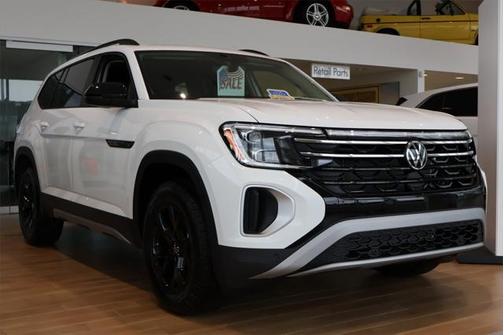 2025 Volkswagen Atlas 2.0T Peak Edition