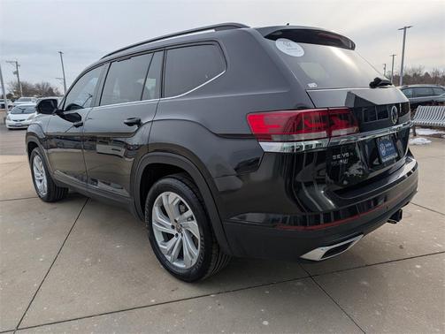 2022 Volkswagen Atlas 3.6L SE w/Technology