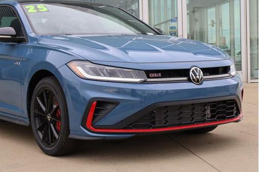 2025 Volkswagen Jetta GLI 2.0T Autobahn