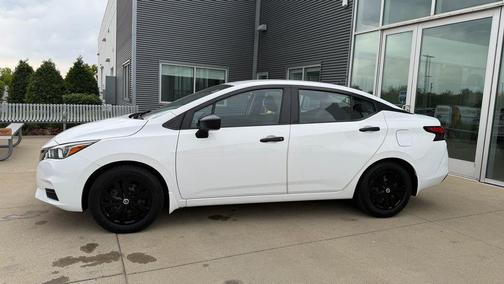 Fresh Powder 2020 Nissan Versa 1.6 S