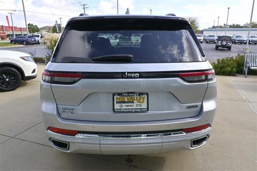 2022 Jeep Grand Cherokee Overland