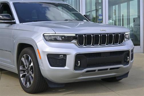 2022 Jeep Grand Cherokee Overland