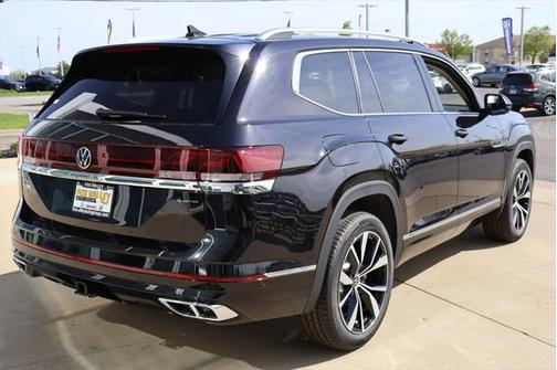 2025 Volkswagen Atlas 2.0T SEL Premium R-Line 4MOTION