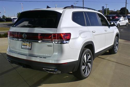 2026 Volkswagen Atlas 2.0T SE w/Technology 4MOTION