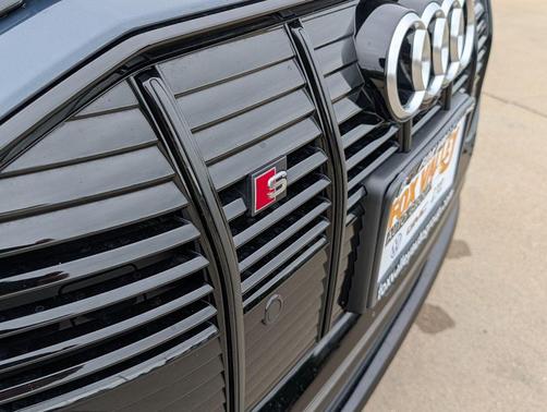 Blue Metallic 2023 Audi e-tron S Sportback Prestige quattro