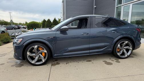 Blue Metallic 2023 Audi e-tron S Sportback Prestige quattro