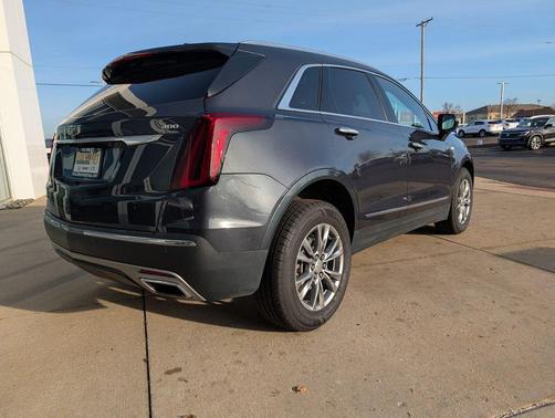 2023 Cadillac XT5 Premium Luxury