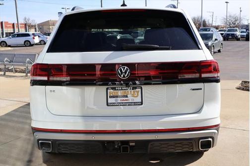 2025 Volkswagen Atlas 2.0T Peak Edition