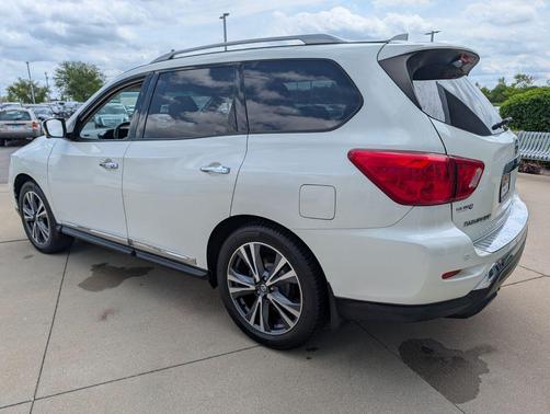 Pearl White Tricoat 2019 Nissan Pathfinder Platinum