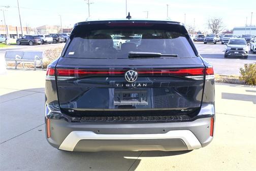 2026 Volkswagen Tiguan 2.0T SE 4MOTION