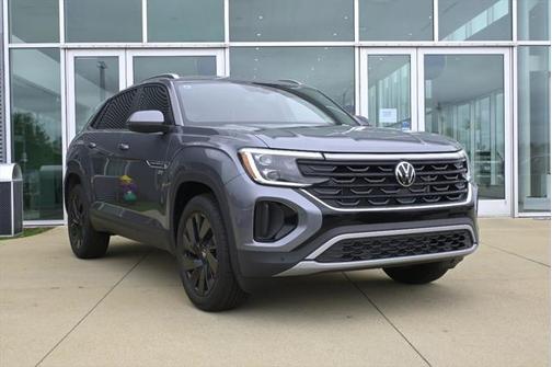 2025 Volkswagen Atlas Cross Sport 2.0T SE w/Technology 4MOTION