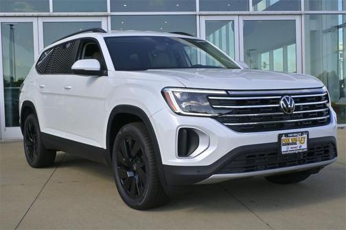 2026 Volkswagen Atlas 2.0T SE w/Technology 4MOTION