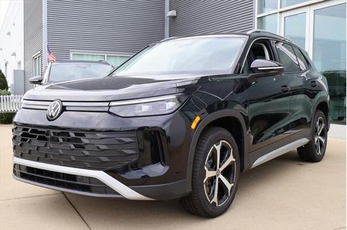 2025 Volkswagen Tiguan 2.0T SE 4MOTION