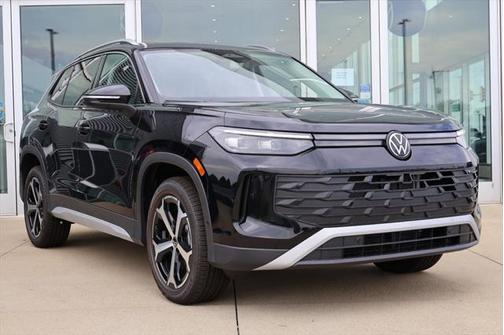 2025 Volkswagen Tiguan 2.0T SE 4MOTION