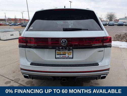 Opal White Pearl 2026 Volkswagen Atlas Peak Edition