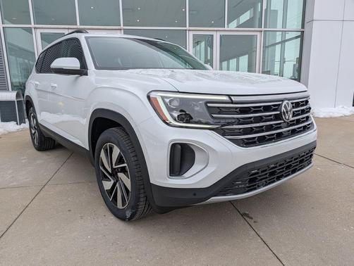 2026 Volkswagen Atlas 2.0T SE w/Technology 4MOTION