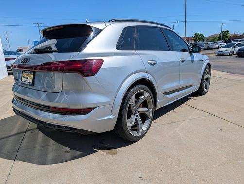 Silver Metallic 2023 Audi e-tron S Prestige quattro