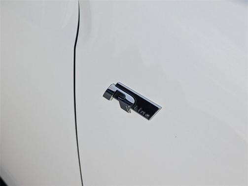 2014 Volkswagen Beetle DSG 2.0T R-Line