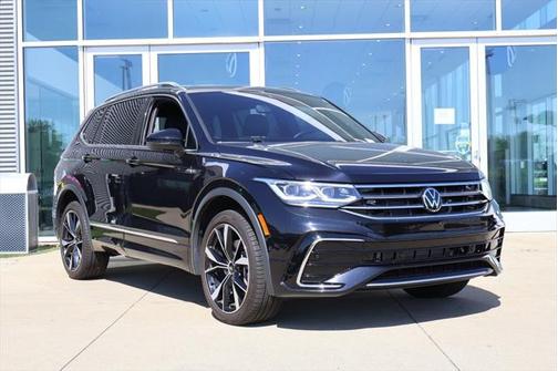 2024 Volkswagen Tiguan 2.0T SEL R-Line 4MOTION