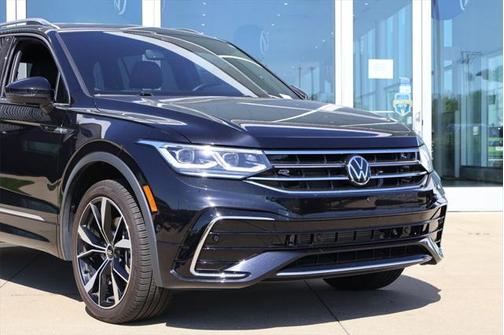 2024 Volkswagen Tiguan 2.0T SEL R-Line 4MOTION