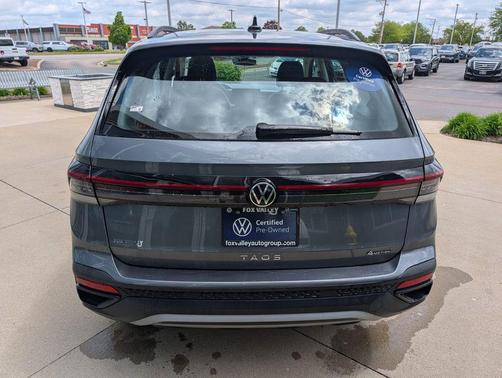 Platinum Gray Metallic 2025 Volkswagen Taos 1.5T S