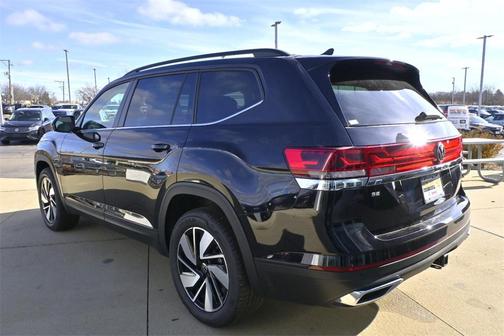 2026 Volkswagen Atlas 2.0T SE w/Technology 4MOTION