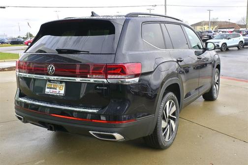 2026 Volkswagen Atlas 2.0T SE w/Technology 4MOTION