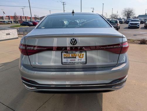 Pyrite Silver Metallic 2026 Volkswagen Jetta 1.4T SEL