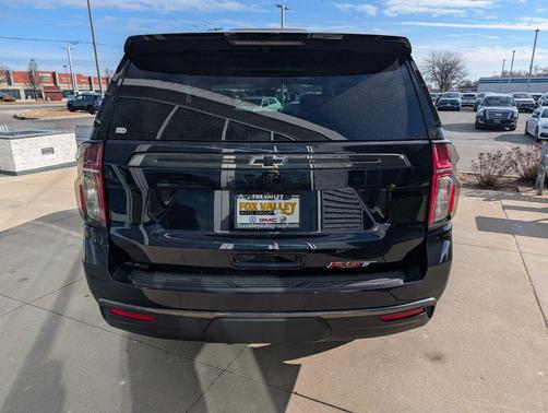 2022 Chevrolet Tahoe 4WD RST